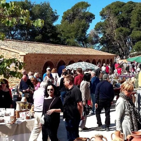 Mercat del Riurau – Jesús Pobre