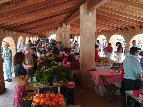 Mercat del Riurau – The Artisan Heart of Jesús Pobre