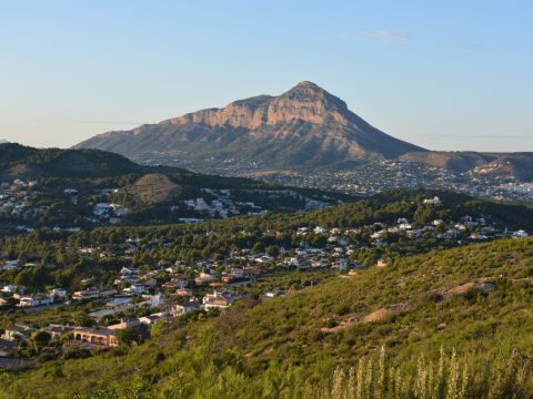 Montgó hike trail